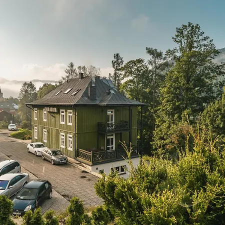 Tecza Bed & Breakfast 3*